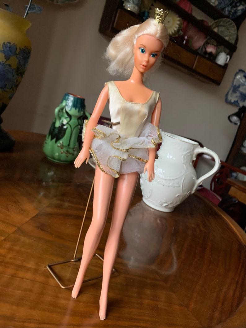 Vintage 1976 Mattel Ballerina Barbie Doll With Tutu & Crown - Etsy