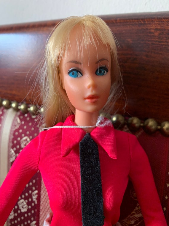 Barbie 1977 sales