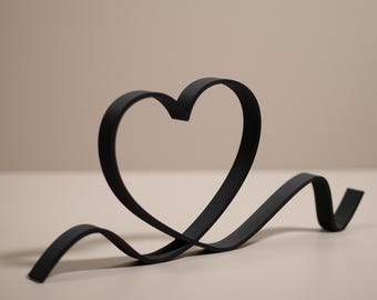 Freestanding Heart Ornament Line Art - Heart Outline Set - Heart Home Decor - Shelf Display Items
