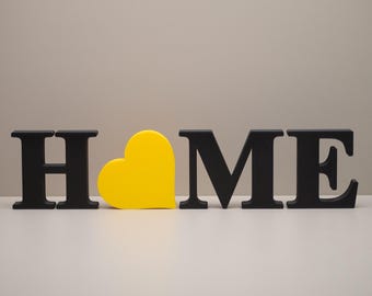 HOME Decorative Letters Ornament with Coloured Heart: Modern Home Decor, Shelf Display