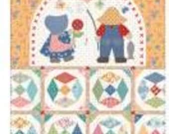 Lori Holt Zippy Bags 3 Panel Kit, Lightweight Canvas, Makes 8 Project Bags