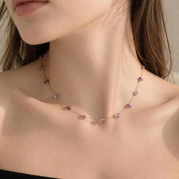 Natural Amethyst Chip Necklace, Dainty Purple Crystal Beaded Choker
