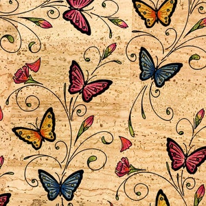 Op de afbeelding: Een naadloos patroon met kleurrijke vlinders met ingewikkelde vleugelontwerpen op een kurk achtergrond. De vlinders zijn in tinten roze, blauw, geel en oranje, en worden omringd door delicate bloemenslingers.