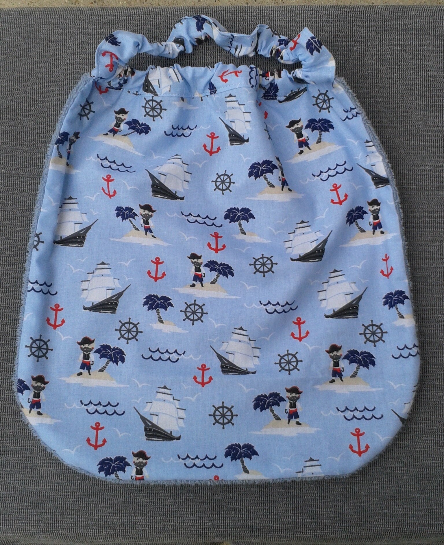 Serviette de Table Pour Maternelle avec Élastique, Tissu Bateau et Pirate