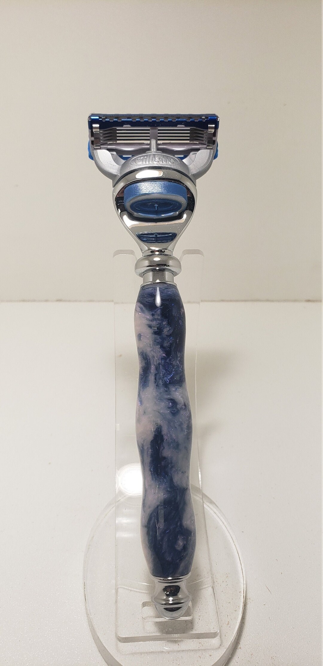 Custom Razor With Stand - Etsy
