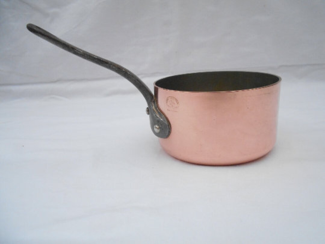 Casserole En Cuivre Ouvré Vintage - Occasion Fonctionnelle - Compatible Gaz Et électrique