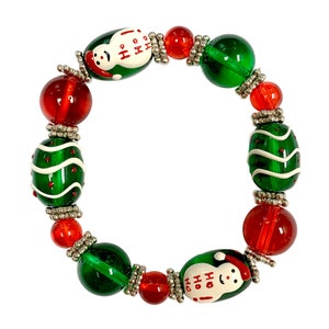Christmas Bracelets For Women, Christmas Gift For Her, Holiday Red Green Ho Ho Ho Beaded Stretch Bracelet, Holiday Gift For Girls and Women