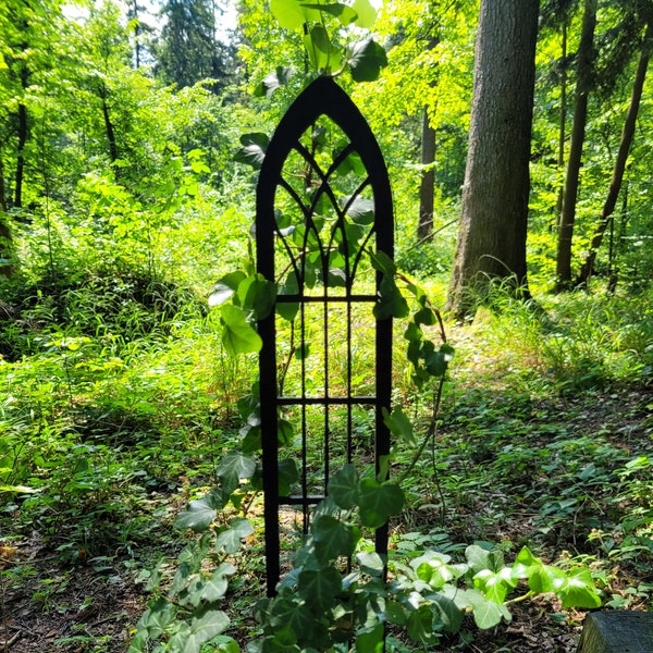 Elven plant trellis, 21" Plant support