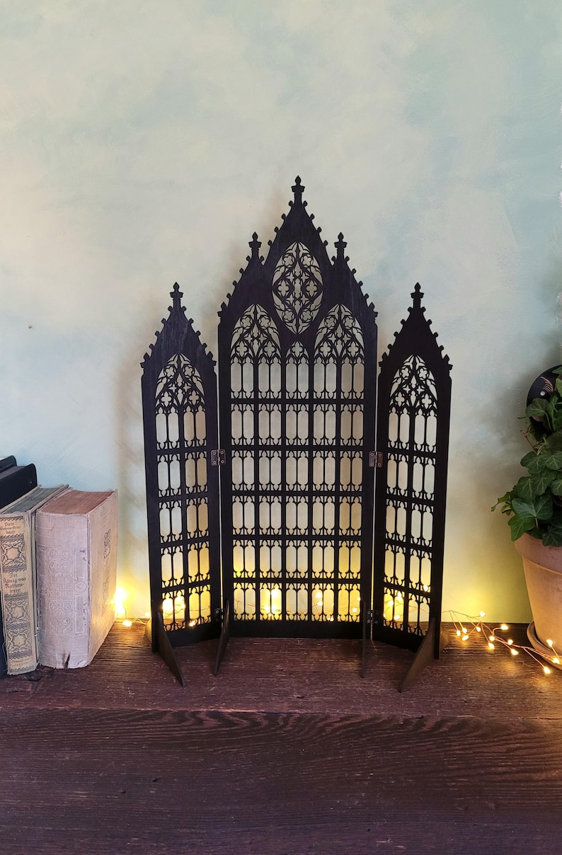 wooden gothic black jewelery holder