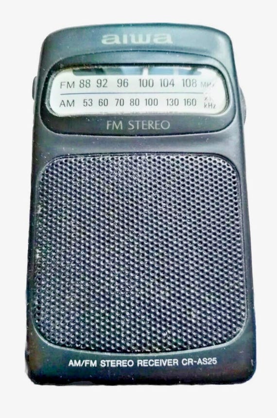 Why collectors value old radios