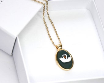 Vintage swan necklaces, 24K gold plated necklace, Love gift necklace, Unique gifts for her, Art inspired jewelry, Oval shape necklaces