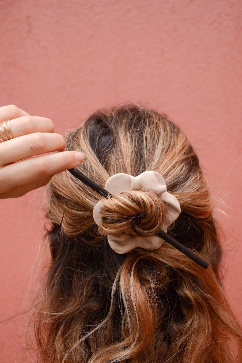 Etsy's Pick, Hair jewel, Circle clay hair accessories, Unique hair pins, Minimal flower shape hair pin, Circle hair pin with wooden stick image 1