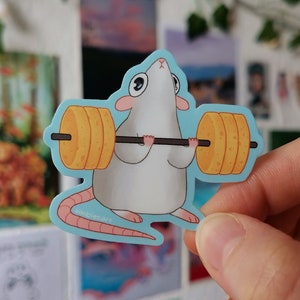 Pegatina de vinilo mate con forma de rata para levantamiento de pesas y queso, para portátil, impermeable, con diseño de ratón, para diario, cuaderno de bocetos, adorable y tonto