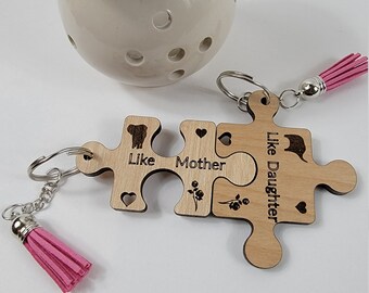 Zysta Portachiavi Mamma E Figlia/Figlio - Ciondoli Puzzle Incisi Con "Sei Il Tesoro" E "Sei Il Mondo" - In Acciaio Inox - Regalo Per La Festa Della Mamma