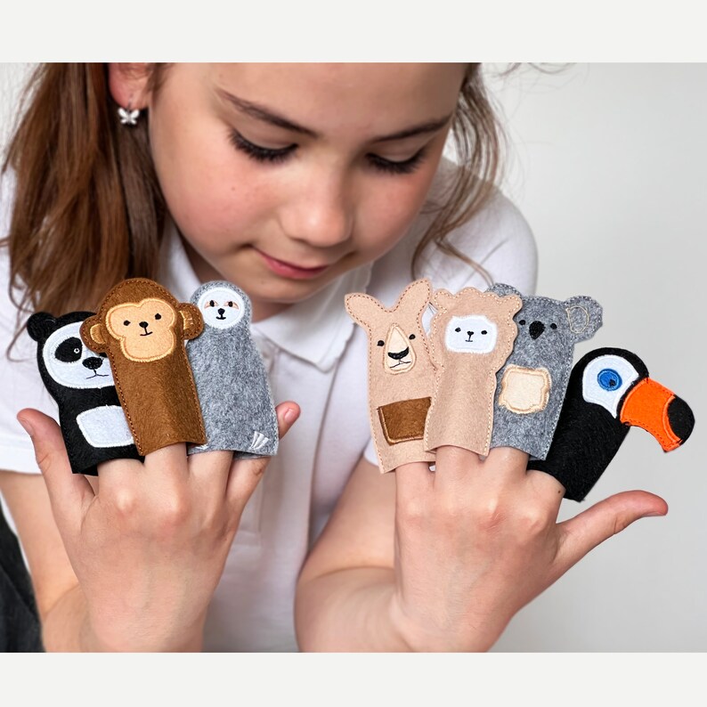 Create Your Own Felt Finger Puppet Set, 53 Animals, Educational Toys