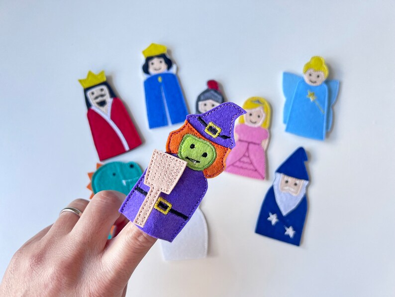 Felt Finger Puppets Fairy Tales King, Queen, Knight, Princess, Dragon, Unicorn, Wizard, Witch, Fairy Narrate Bedtime Stories image 7