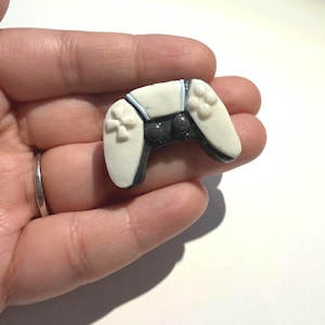 Handmade Polymer Clay Controller Magnets – Mini Gaming Decor, Collectible Fridge Art