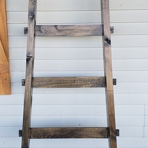 Blanket ladder/Quilt ladder rack