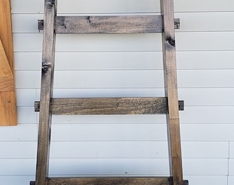 Blanket ladder/Quilt ladder rack