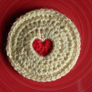 Jammie Dodger Crochet Biscuit, Jammie Dodger bag charm keyring Biscuit lover gift, Handmade UK