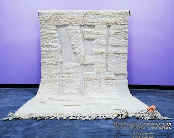 Handmade Mrirt Wool Rug: Ivory White Berber Rug