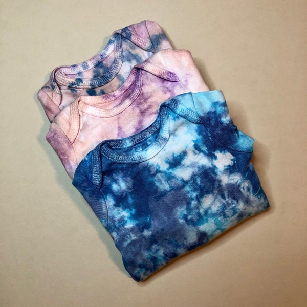 Baby Shower Gifts, Tie-Dye Baby Onesies, Custom Dyed Bodysuits, Long Sleeve Jumpsuits, Baby Pajamas