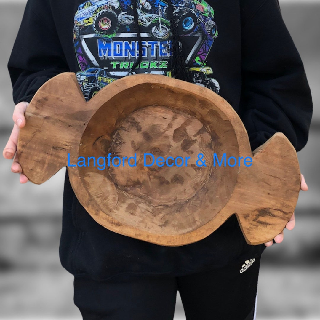 Hand Carved Rustic Round Dough Bowl With Handles/trencher Bowl/european