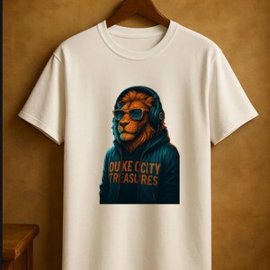 Duke City Lion Shirt – Cool Animal Graphic Tee | Streetwear Style Lion in Shades & Headphones
