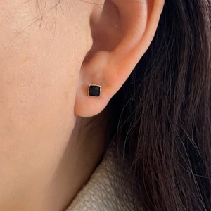 Black Square 925 Sterling Silver Stud Earrings, Minimal Tiny Stud Earrings, Small Studs, Cartilage Earrings, Mini Stud Earrings