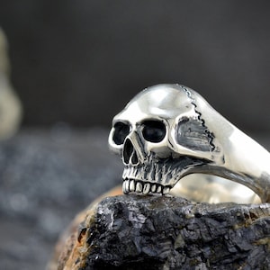 Silber Schädelring Memento Mori, Vampir Schädel