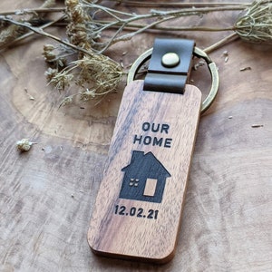 Personalised Wooden Keyring - New Home Gift - First Home - Custom Design - Moving in Gift - New House Gift - Custom Made