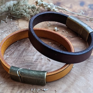 Secret Message Bracelet, Hidden Message, Personalised Real Leather Bracelet, Personalised Gift for Him, Gift for Her, Gift for Boyfriend
