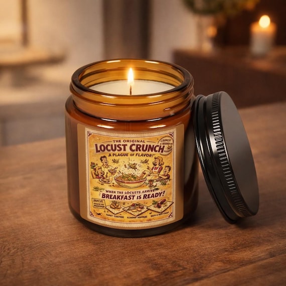 Passover Vintage Label Soy Candle, Amber Glass Judaica Candle, Jewish Kitchen Decor, Passover Hostess Gift, Retro Judaica Home Fragrance