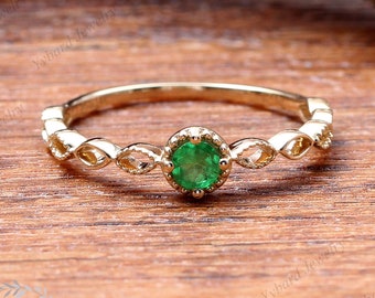 Genuine Natural Emerald Gemstone Engagement Wedding Band Ring Handmade Minimalist Jewelry Bridesmaid Gift