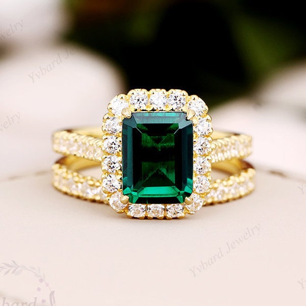 Emerald Cut 2.45ct Emerald Engagement Ring Set, 14k Solid Yellow Gold Wedding Ring Set, Moissanite Halo Ring Set, Green Emerald Bridal Set