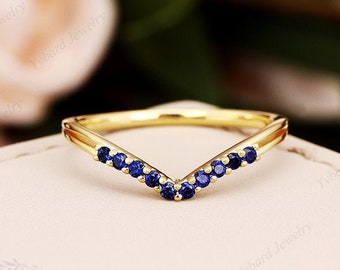 Curved Wedding Band Women Classic Natural Sapphire Wedding Ring Unique 14K Yellow Gold Danity Art Deco Anniversary Match Ring Gift for Her