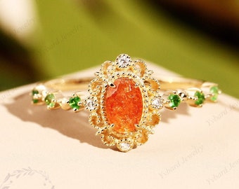 0.5ct Natural Sunstone,Natural Diamond Tsavorite Art Deco Milgrain Vintage Wedding Ring,10K/14K/18K Yellow Gold Anniversary Promise Ring
