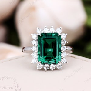Vintage Emerald Ring,Solid 14K White Gold Brilliant 3.85CT Lab Created Green Emerald Engagement Ring,Halo Moissanite Ring,Gift For Women