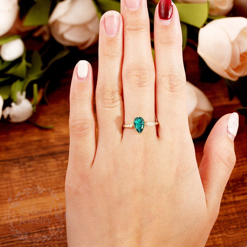 Solid 14K Gold Ring,5x8mm Pear Cut Lab Created Emerald Engagement Ring,Art Deco Engagement Ring,Anniversary Ring,Promise Ring,Ring For Women