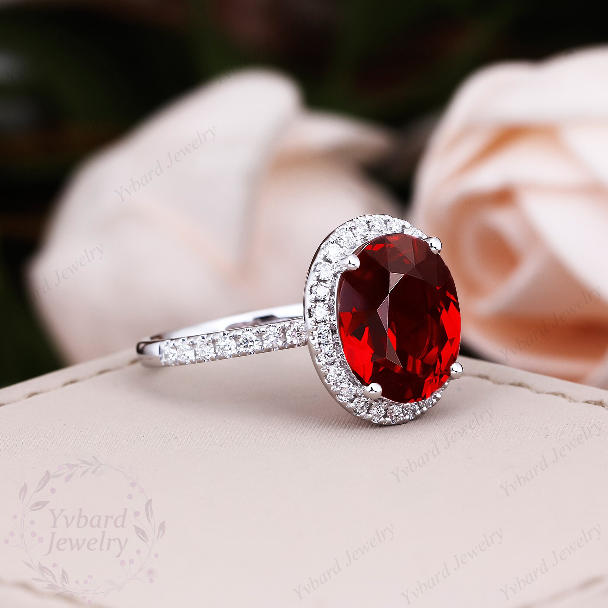 18kクラシックオーバルカット赤石リング