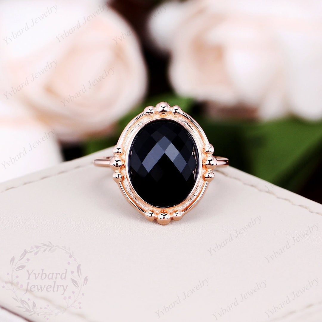 Vintage 10*12mm Oval Rose Cut Black Onyx Ring Solid Rose Vintage 10*12mm Oval Rose Cut Black Onyx Ring Solid Rose