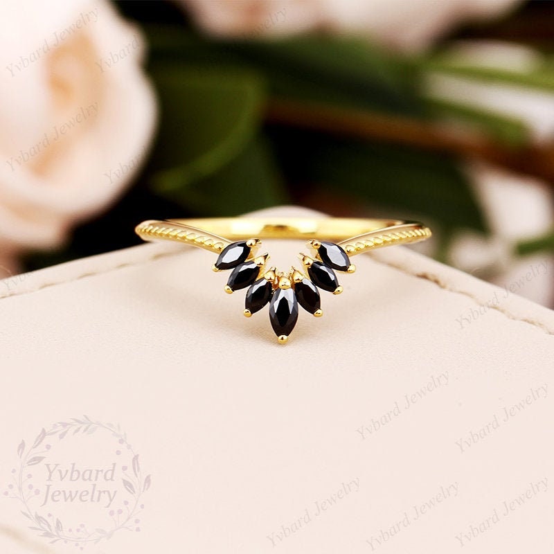 Black Sapphire Chevron Band