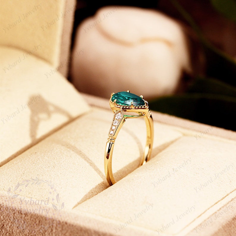 Solid 14K Gold Ring,5x8mm Pear Cut Lab Created Emerald Engagement Ring,Art Deco Engagement Ring,Anniversary Ring,Promise Ring,Ring For Women