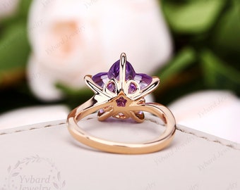 天然アメジスト婚約指輪 花形オルタナティブリング ユニークなローズ