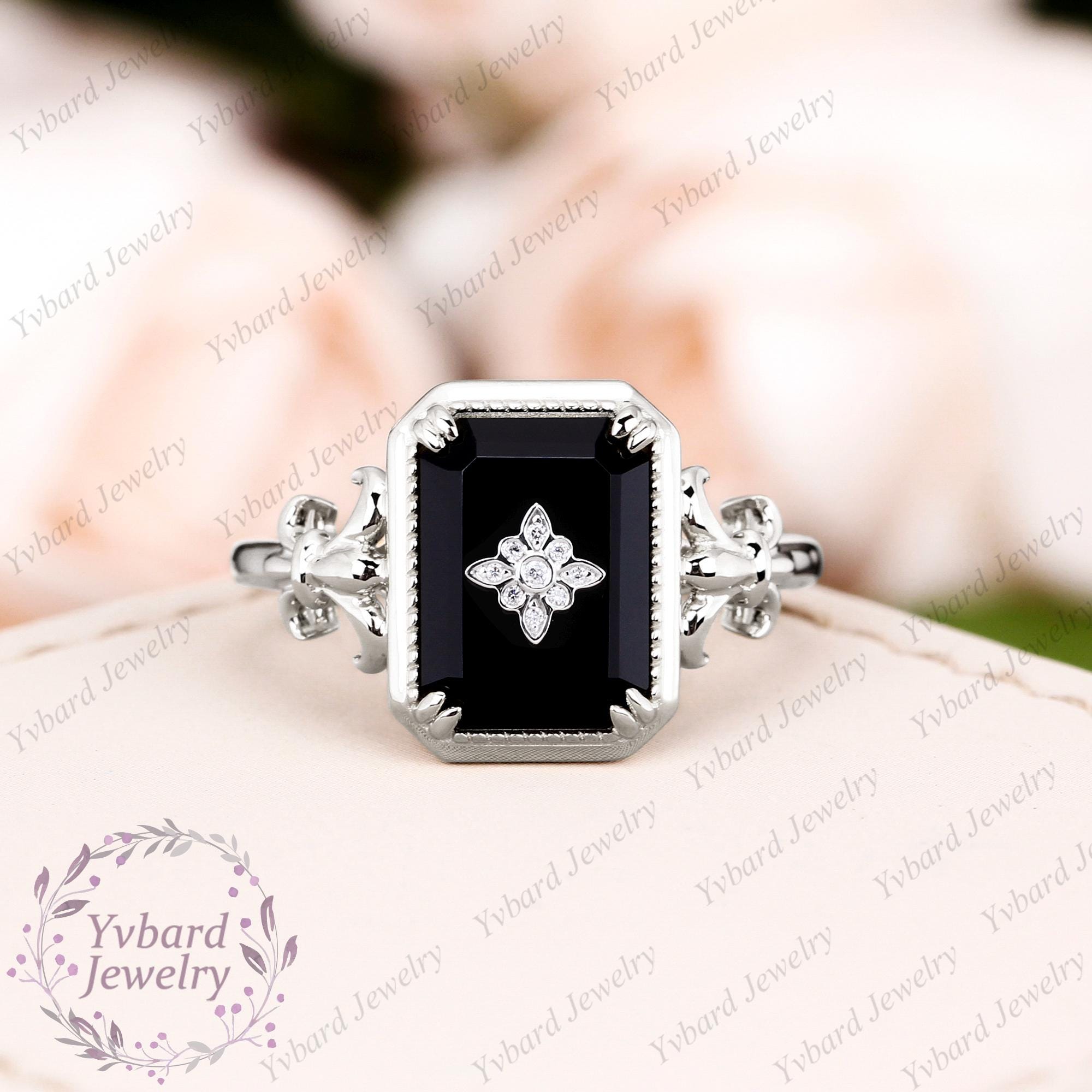 エメラルドカット ナチュラル ブラックオニキス リング ヴィンテージ