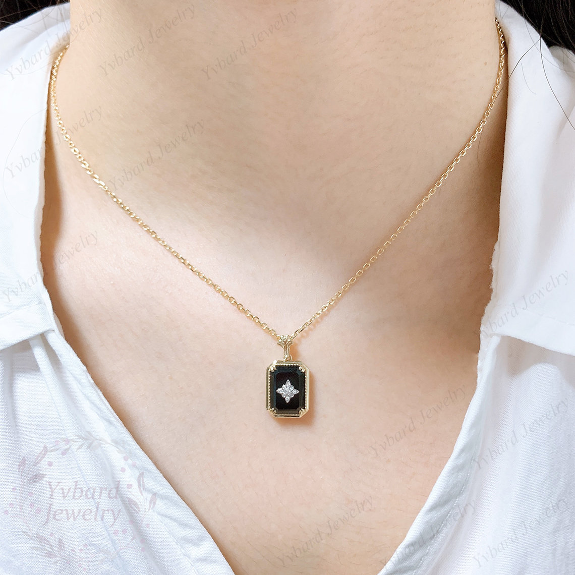 アクセサリー Old Black Onyx Gothic Design Necklace Amazon.com: Vintage Black Onyx Pendant Necklace for Women