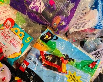 SURPRISE BUNDLE! McDonalds Happy Meal Toys and other kids meal toys from fast food restaurants!! Toys from 90s and 00s