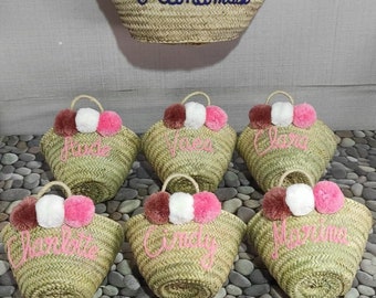 Personalized Straw basket, Party Gift Bag Bridesmaid Bag Gift Bag with Name Beach Tote Custom Gift Bag, embroidery basket