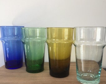 Set aus 6 mundgeblasenen farbigen Ripple Puffy Glas | Farbiges Kaffeegläser Set | Farbige Glaswaren | Bunte Teetasse aus Glas | Cocktailglas