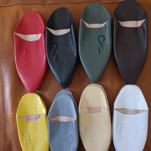Express Shipping Moroccan Men&#39;s Slippers Babouche / Classic Pointed Men Shoes Morocco / Moccasins Men Slippers / Handmade Leather Shoes